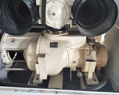 登?？諌簷C主機機頭大修